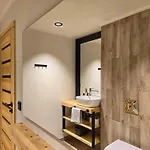 Lk Mountain I Segmenty Z Prywatnym Jacuzzi, Sauna I Widokami Na Gory I Jezioro Falsztyn