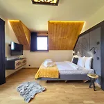 Apartament Lk Mountain Segmenty Z Prywatnym Jacuzzi I Widokami Na Góry I Jezioro