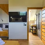 Lk Mountain I Segmenty Z Prywatnym Jacuzzi, Sauna I Widokami Na Gory I Jezioro Διαμέρισμα *