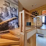 Appartement Lk Mountain I Segmenty Z Prywatnym Jacuzzi, Sauna I Widokami Na Gory I Jezioro
