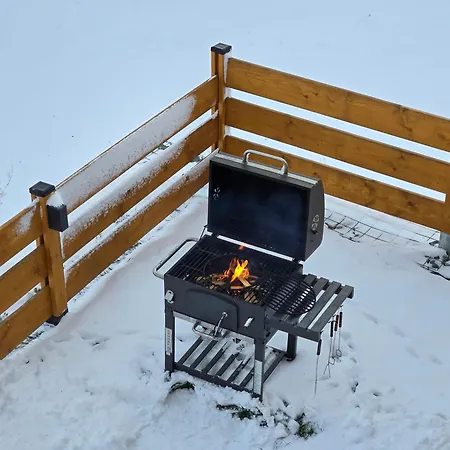 Segmenty Z Prywatnym Jacuzzi I Widokami Na Gory I Jezioro * Falsztyn