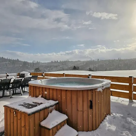 Lk Mountain Segmenty Z Prywatnym Jacuzzi I Widokami Na Gory I Jezioro 公寓