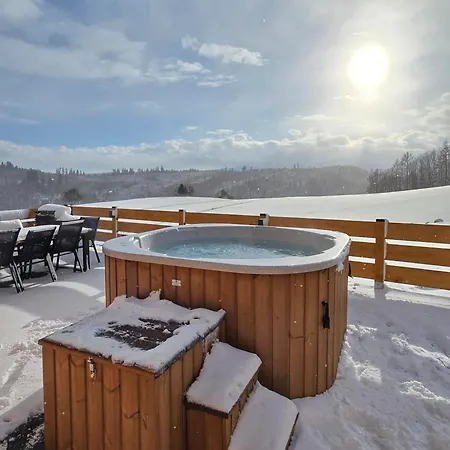 Segmenty Z Prywatnym Jacuzzi I Widokami Na Gory I Jezioro Apartment Falsztyn