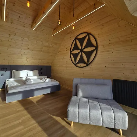 Lk Mountain I Segmenty Z Prywatnym Jacuzzi, Sauna I Widokami Na Gory I Jezioro Falsztyn