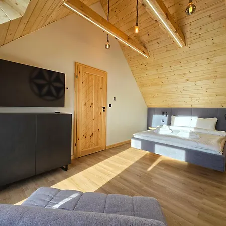 Lk Mountain I Segmenty Z Prywatnym Jacuzzi, Sauna I Widokami Na Gory I Jezioro Διαμέρισμα Falsztyn