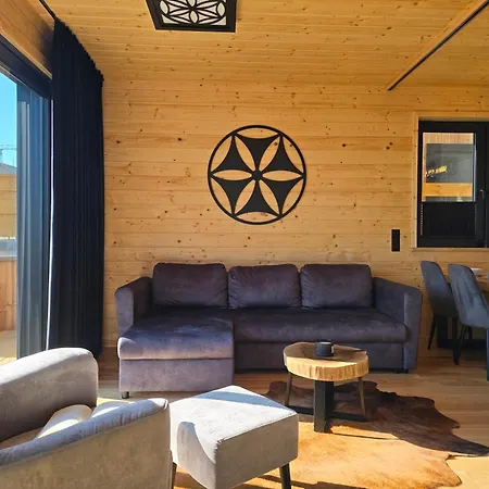 Apartament Lk Mountain Segmenty Z Prywatnym Jacuzzi I Widokami Na Góry I Jezioro Falsztyn